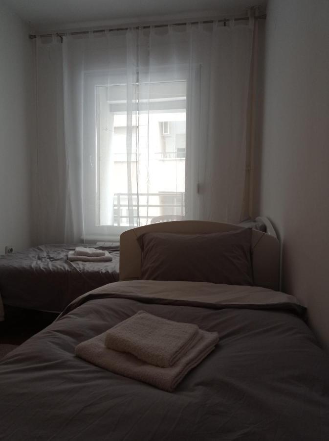 Go 2 Apartment بلغراد المظهر الخارجي الصورة